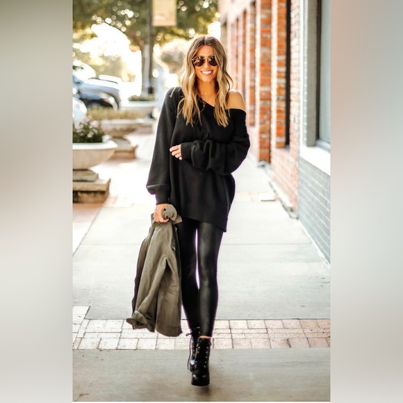 Abercrombie u0026 Fitch | Sweaters | Abercrombie Fitch Oversized Off The  Shoulder Sweater | Poshmark